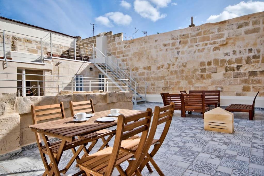 Vallettastay Old Lodge Studio 5 Dış mekan fotoğraf